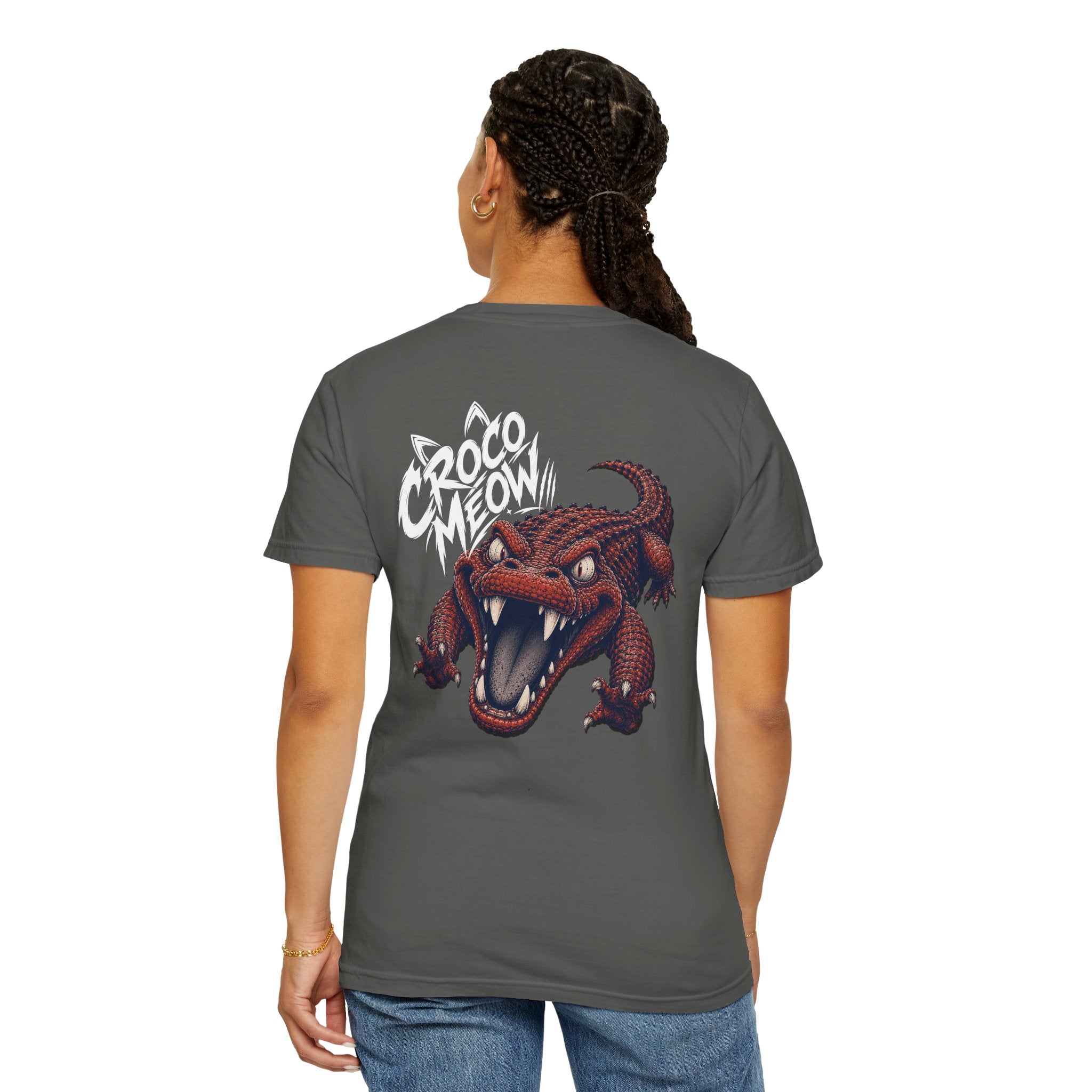 ARAW Illustration T-shirt | Crocomeow Graphic Tee